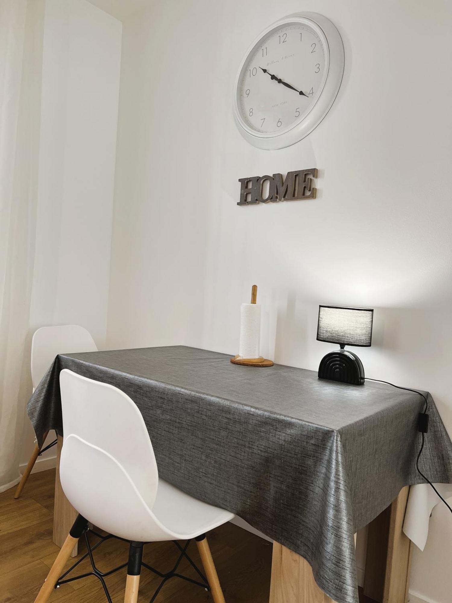 Rm-0 - Appartement F2 Au Rdc A Mulhouse Pour 1-2 Pers Exterior foto